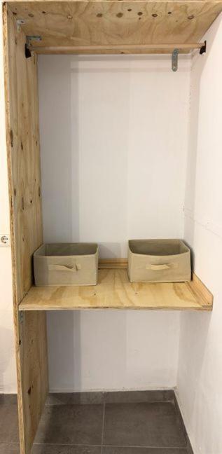Peters Studio Archangelos  Luaran gambar